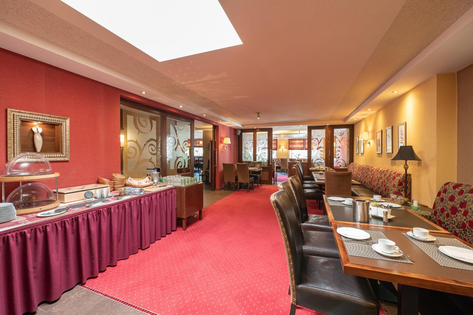 Dagstuhler Hof Otel Wadern Dış mekan fotoğraf