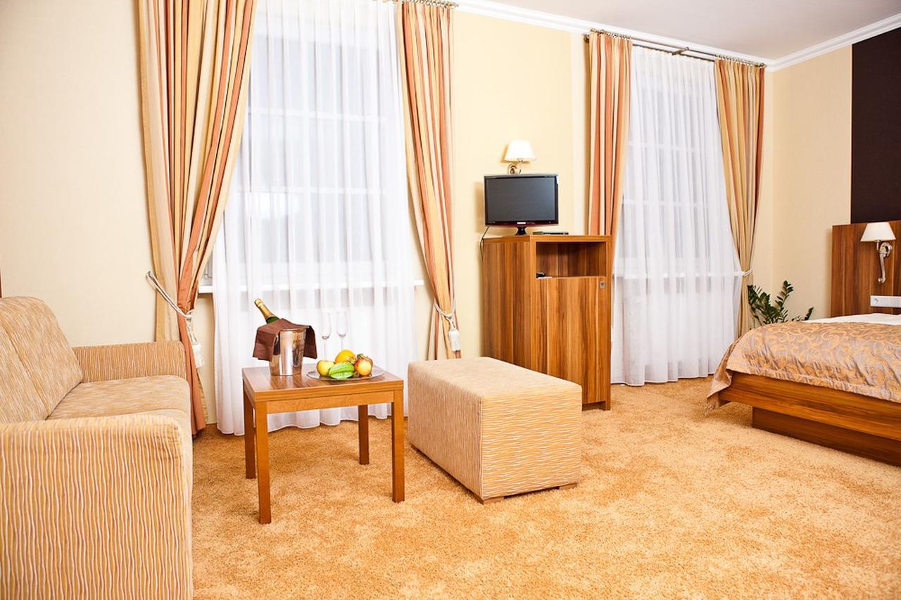 Dagstuhler Hof Otel Wadern Dış mekan fotoğraf